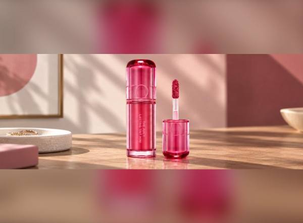 SOUTĚŽ ŽENA-IN: vyhrajte rtěnku rom&nd Juicy Lasting Tint Mini 06