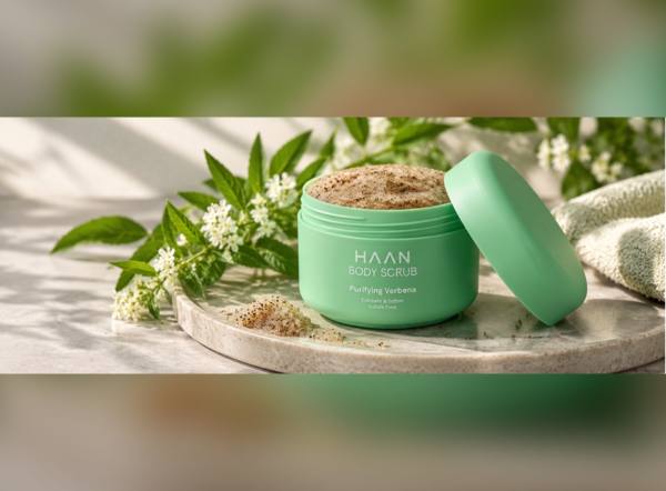 ŽENA-IN - Vyhrajte Tělový peeling Purifying Verbena